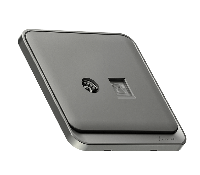 LUXIO-SR-6A-SWITCHED-SOC-WITH-NEON